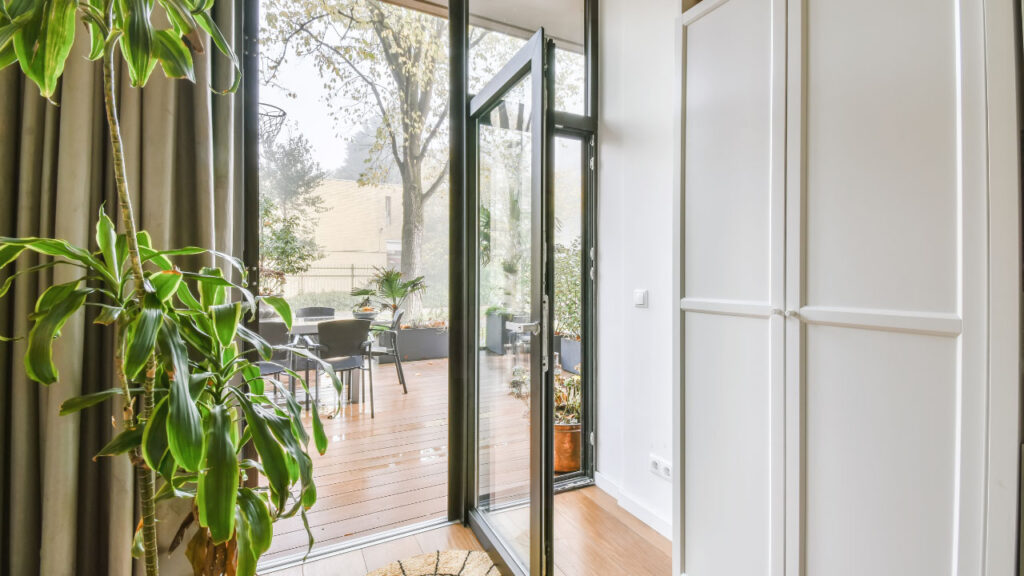 Glass for Light and Space